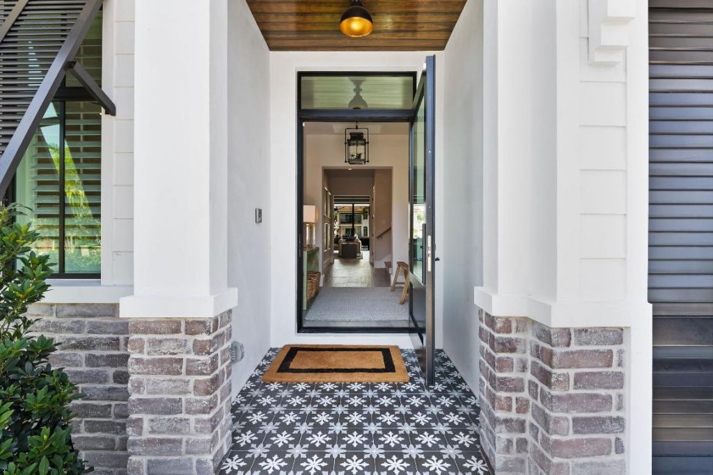 319 Coconut Isle Drive, Fort Lauderdale, FL 33301 Photo