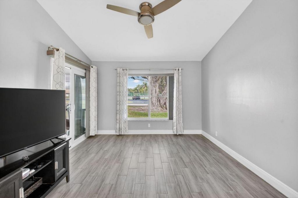 28 Via De Casas Norte, Unit 28, Boynton Beach, FL 33426 Photo