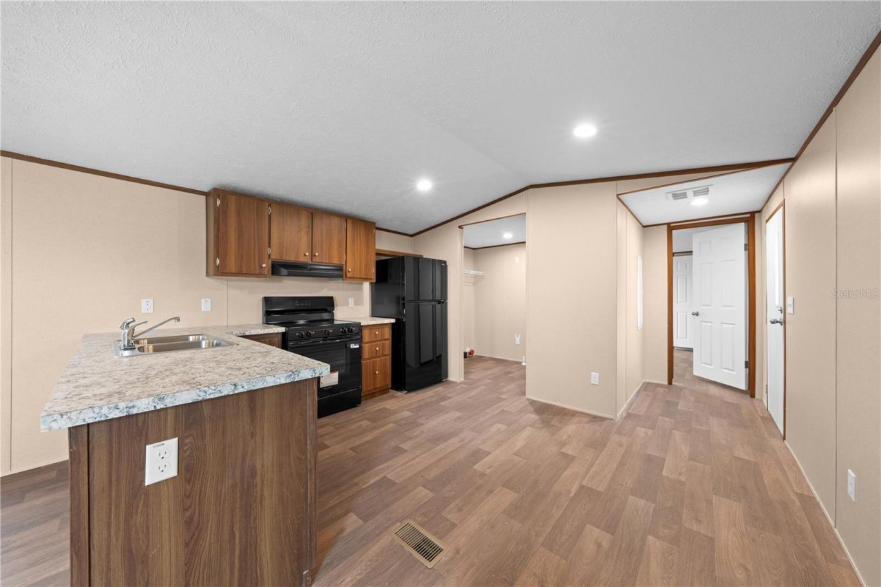 411 Lagoon Court, Kenansville, FL 34739 Photo