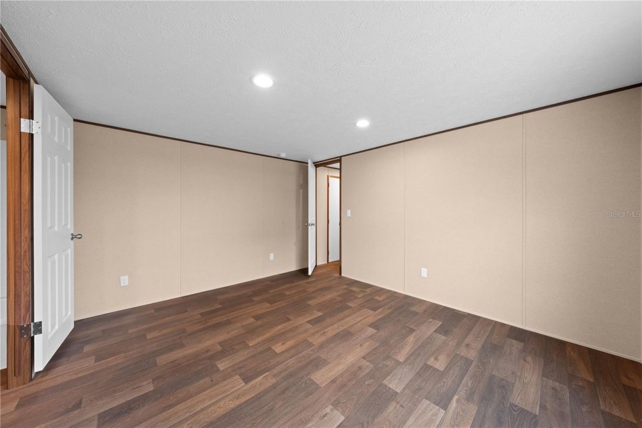 411 Lagoon Court, Kenansville, FL 34739 Photo