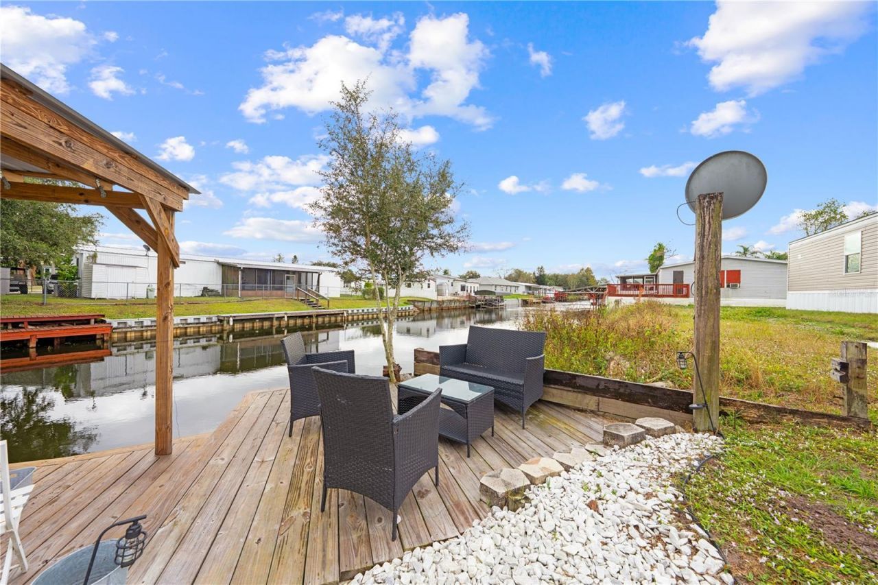 411 Lagoon Court, Kenansville, FL 34739 Photo