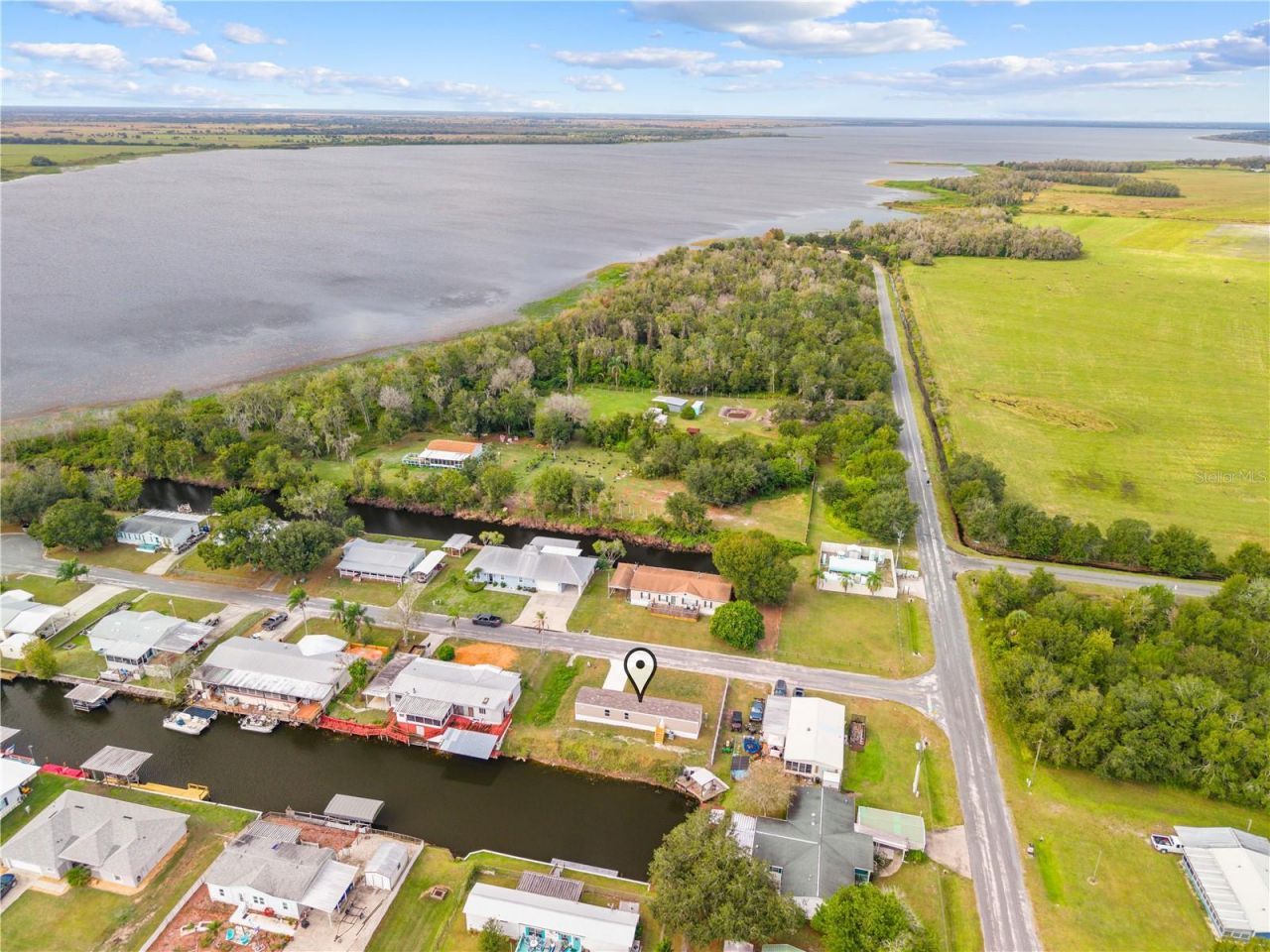 411 Lagoon Court, Kenansville, FL 34739 Photo