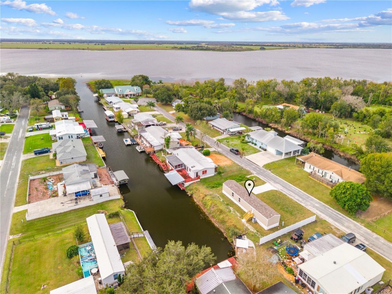 411 Lagoon Court, Kenansville, FL 34739 Photo