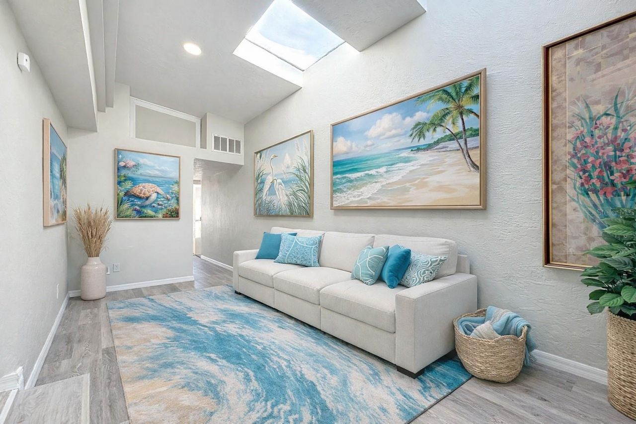 421 NW 14th Place, Crystal River, FL 34428 Photo