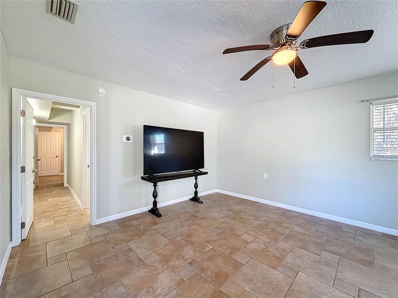 421 NW 14th Place, Crystal River, FL 34428 Photo