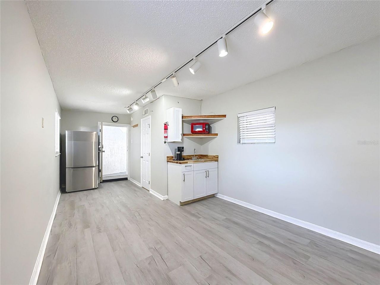 421 NW 14th Place, Crystal River, FL 34428 Photo