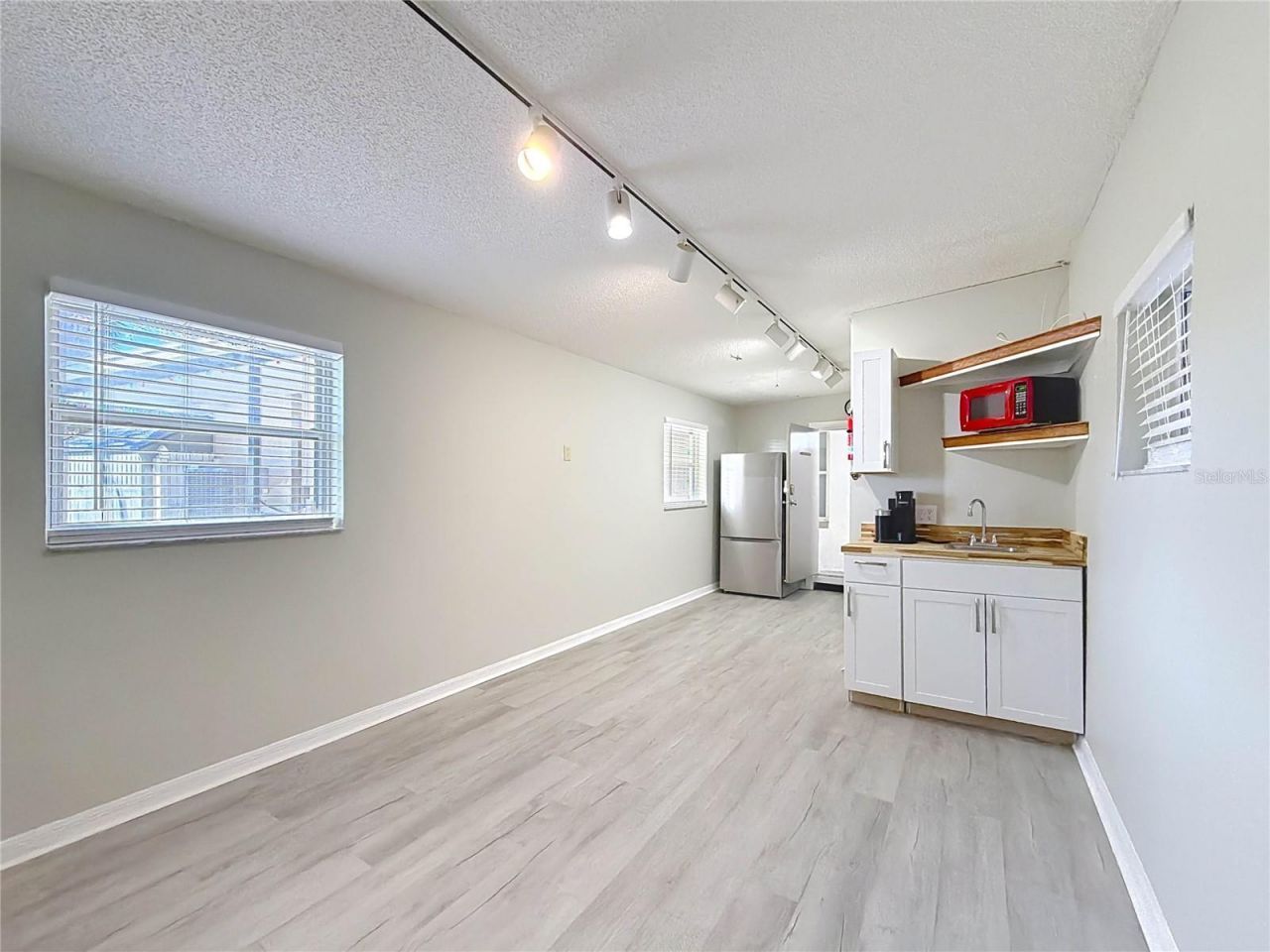 421 NW 14th Place, Crystal River, FL 34428 Photo