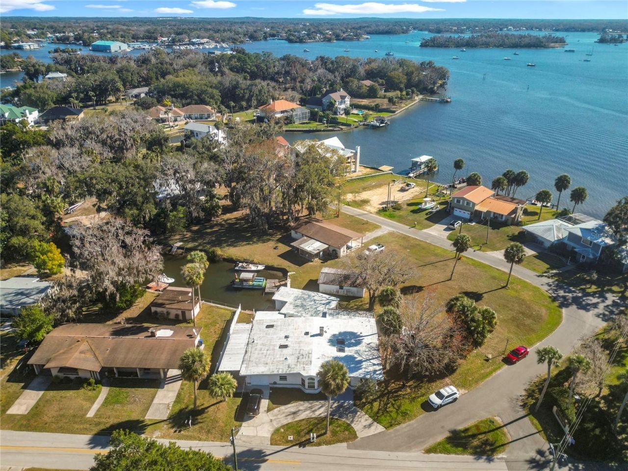 421 NW 14th Place, Crystal River, FL 34428 Photo