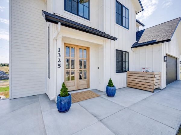 1325 SW Panorama Drive, Pullman, WA 99163