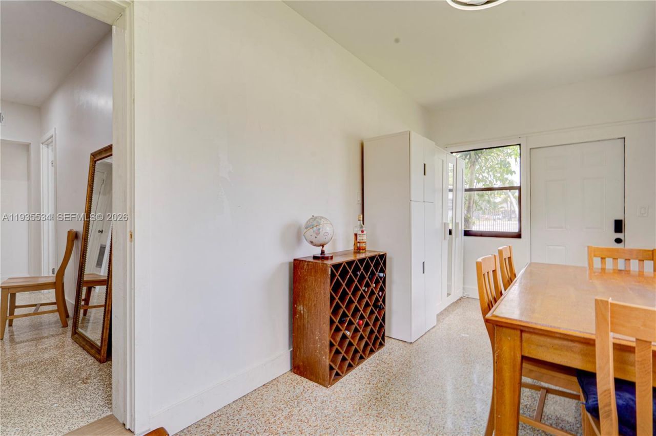 234 NE 111th St , Unit 1, Miami, FL 33161 Photo