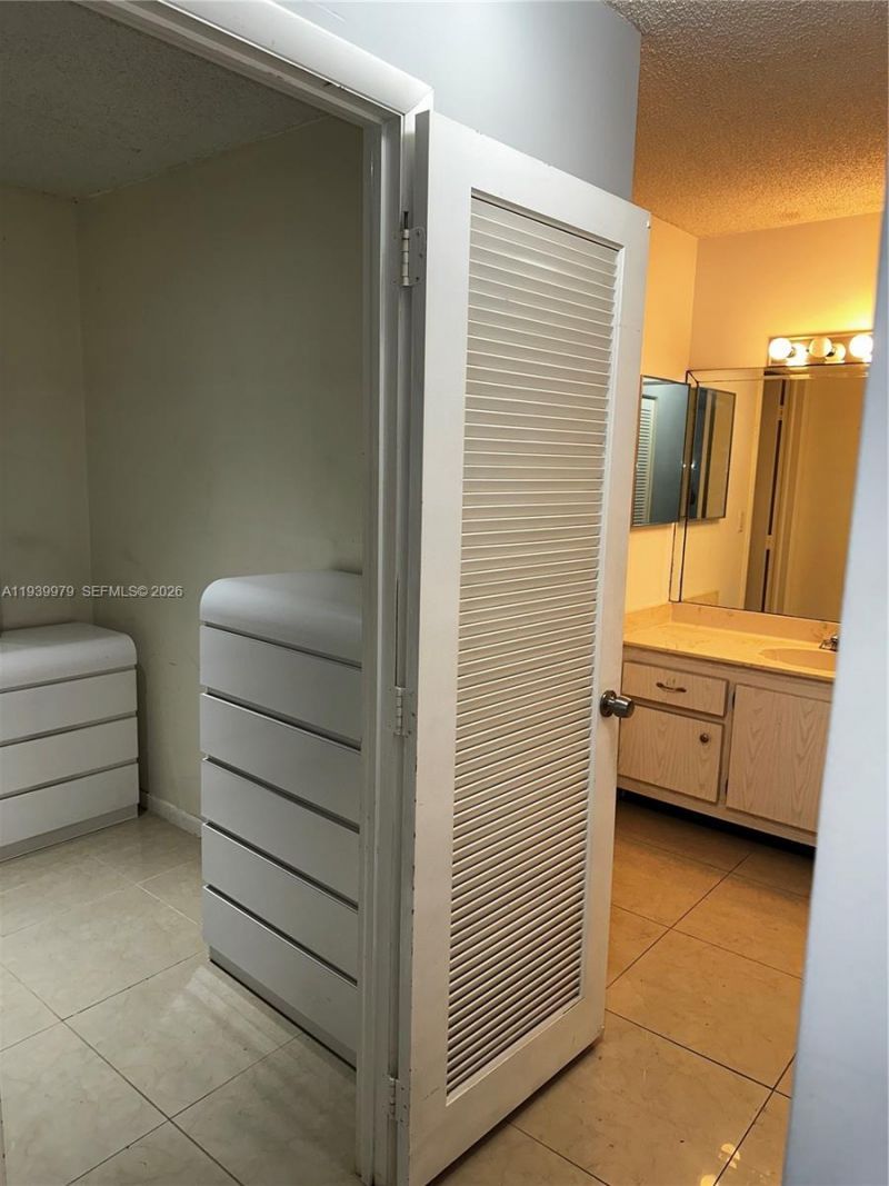 Please Call For Address, Unit 1607, Hollywood, FL 33019 Photo