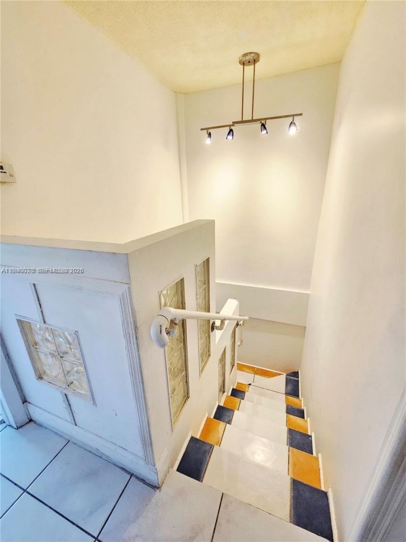 3494 E 4th Ave , Unit 1207, Hialeah, FL 33013 Photo