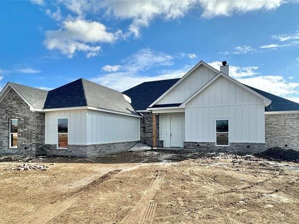 2008 Collin Street, Weatherford, TX 76085