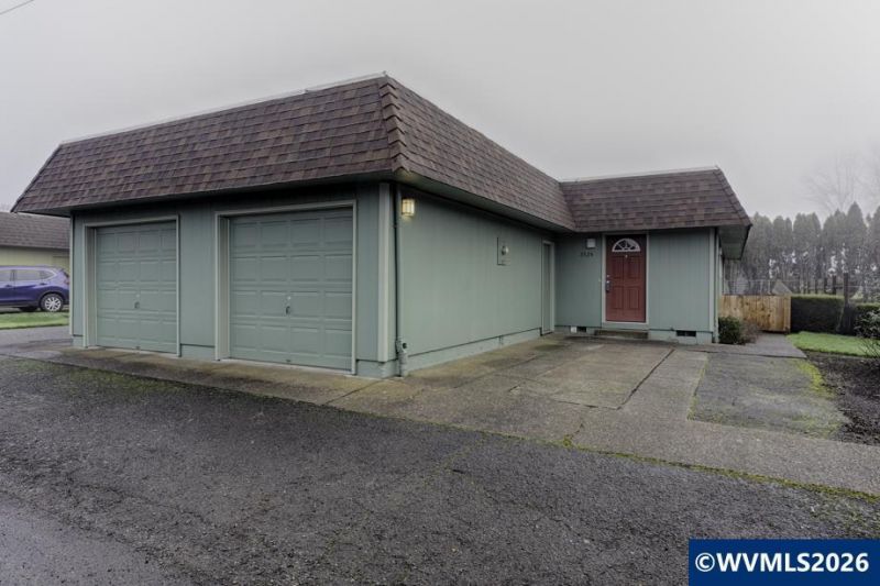 3524 Chief's Ct N, Salem, OR 97305 Main Photo