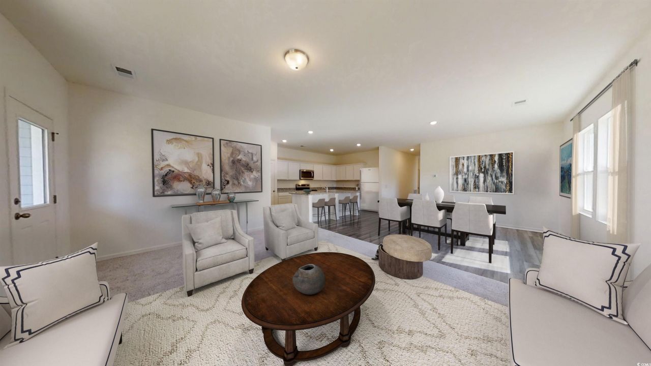 345 Azimuth Dr Photo 3