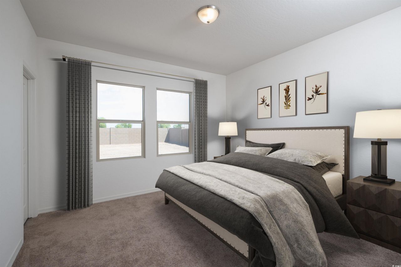 345 Azimuth Dr Photo 6