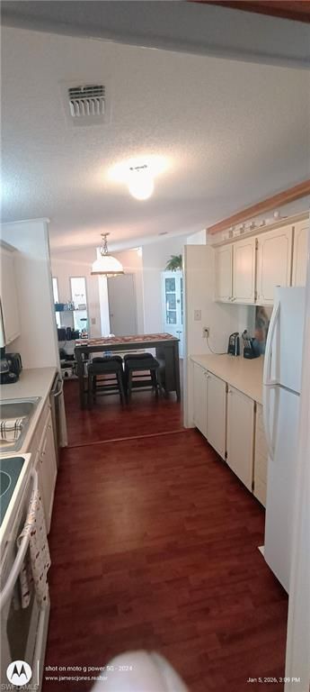 133 Belle Isle Cir, Naples, FL 34112 Photo