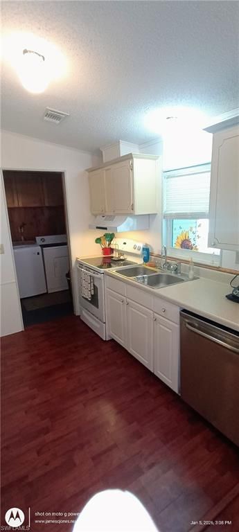 133 Belle Isle Cir, Naples, FL 34112 Photo