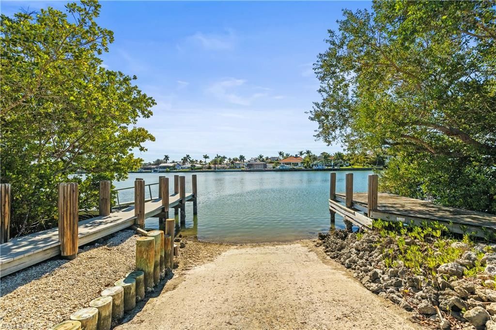 397 Valley Dr, Bonita Springs, FL 34134 Photo