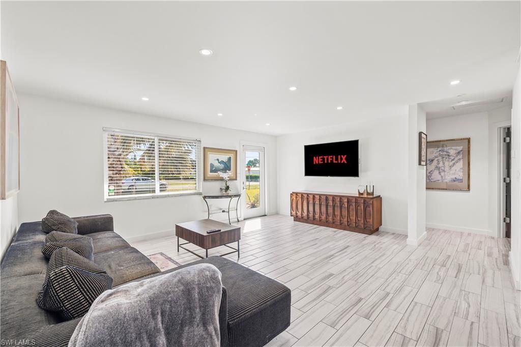 397 Valley Dr, Bonita Springs, FL 34134 Photo