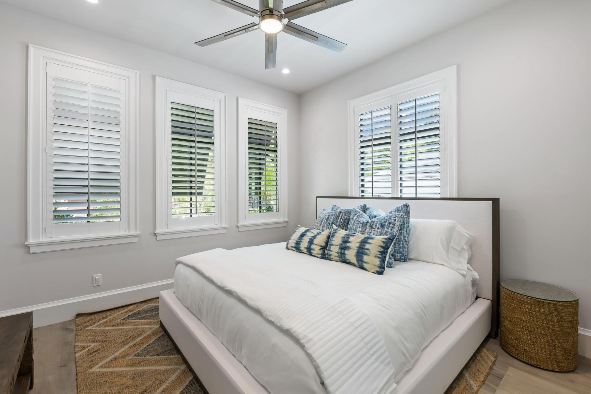 319 Coconut Isle Drive, Unit 2, Fort Lauderdale, FL 33301 Photo