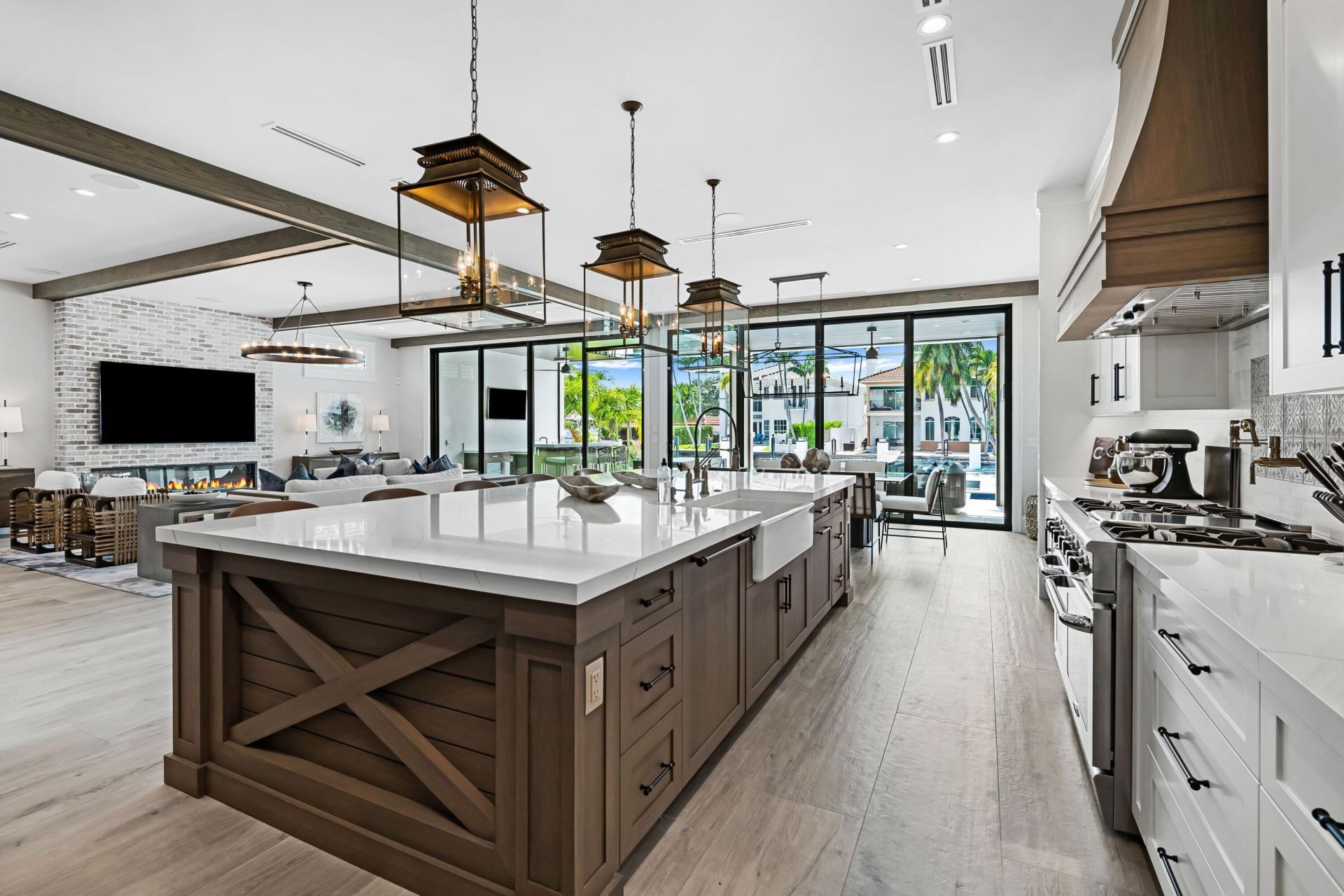 319 Coconut Isle Drive, Unit 2, Fort Lauderdale, FL 33301 Photo