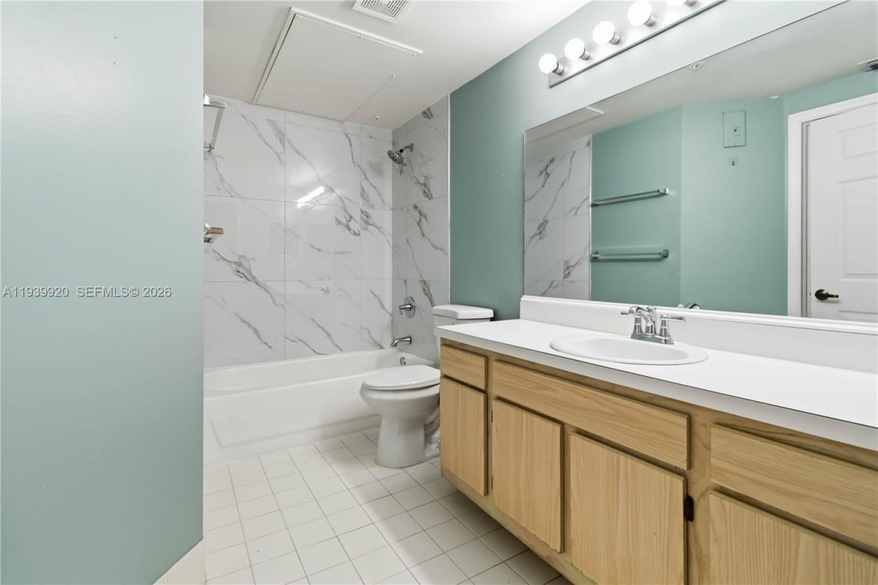 751 SW 148th Ave, Unit 1008, Sunrise, FL 33325 Photo