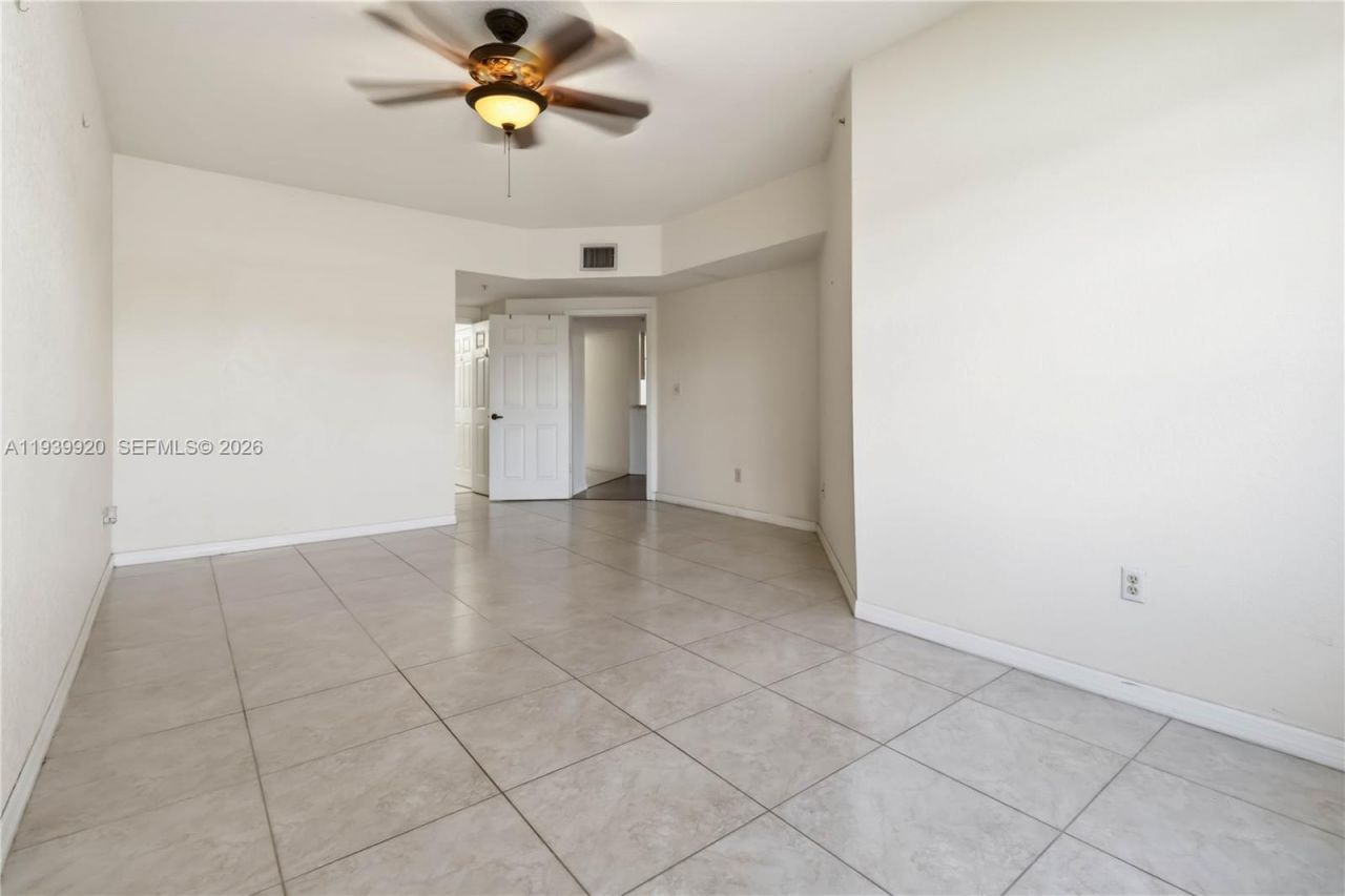 751 SW 148th Ave, Unit 1008, Sunrise, FL 33325 Photo