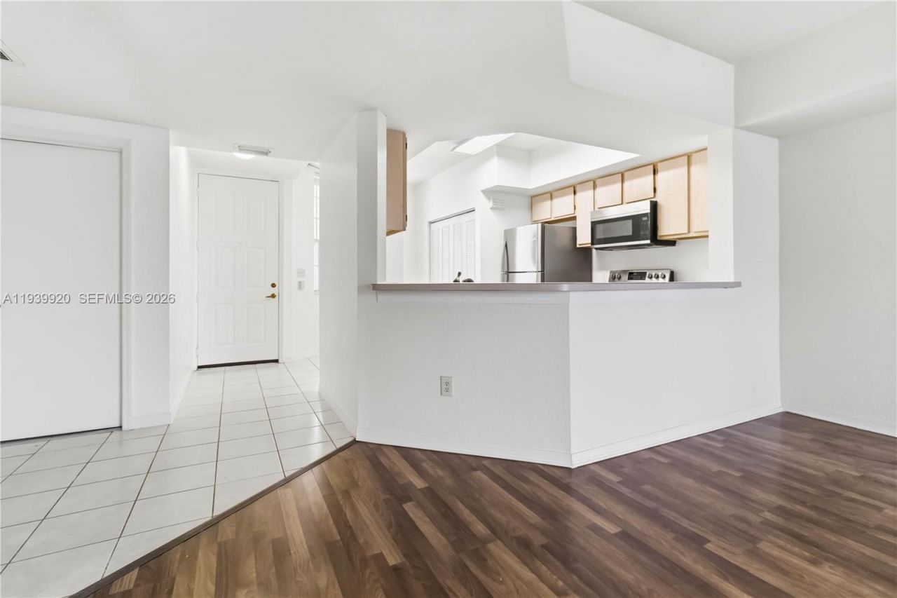 751 SW 148th Ave, Unit 1008, Sunrise, FL 33325 Photo