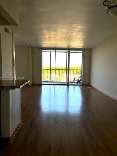 2500 NE 135th St, Unit B506, North Miami, FL 33181 Photo