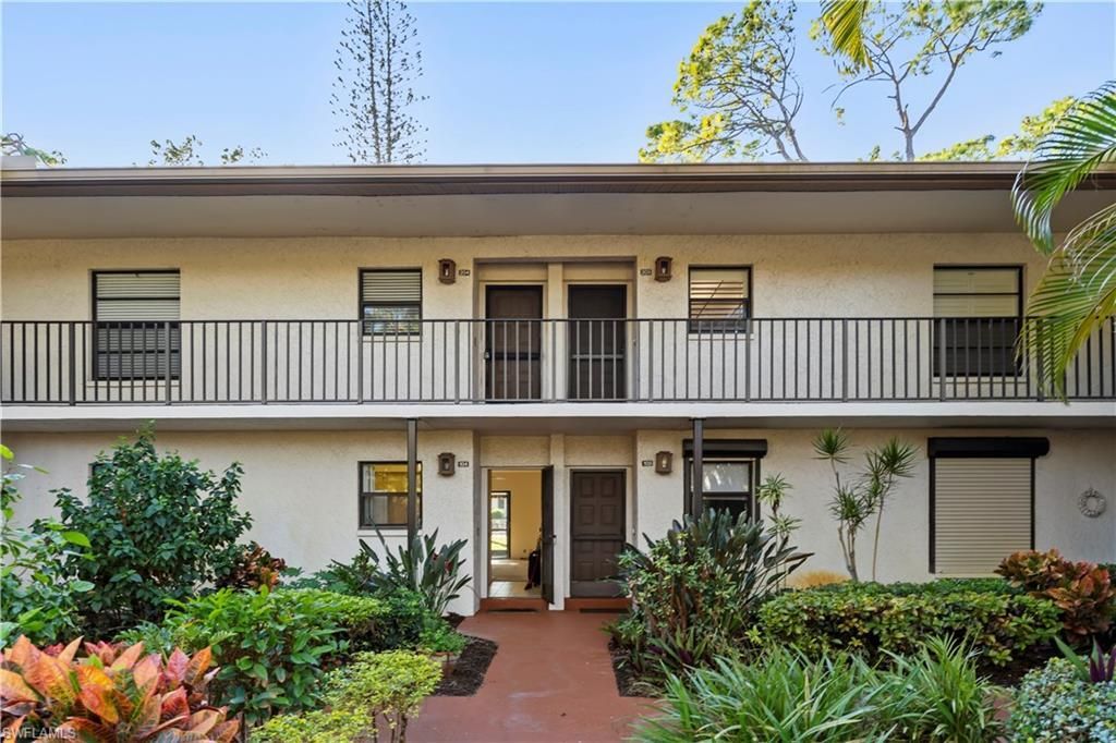 1733 Courtyard Way, Unit 204, Naples, FL 34112 Main Photo