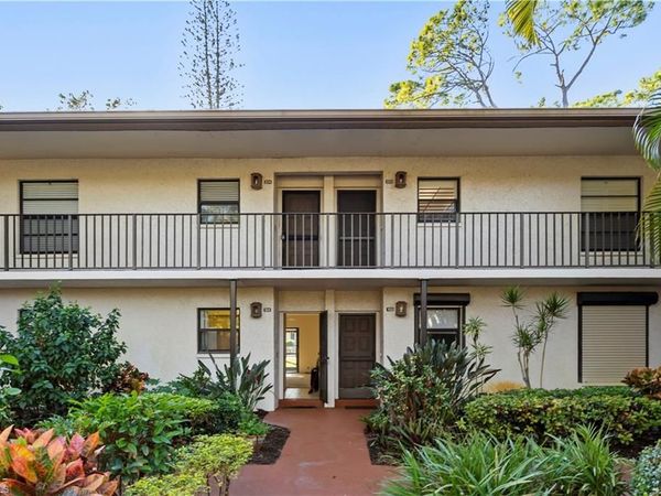 1733 Courtyard WAY, Unit 204, NAPLES, FL 34112