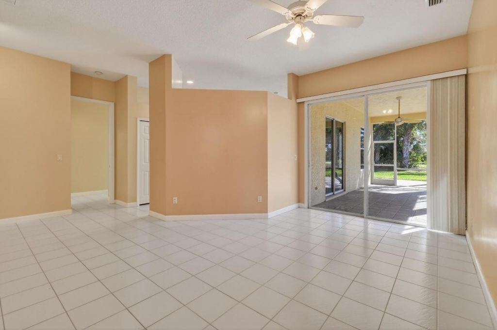 408 SW Horseshoe Bay, Saint Lucie West, FL 34986 Photo