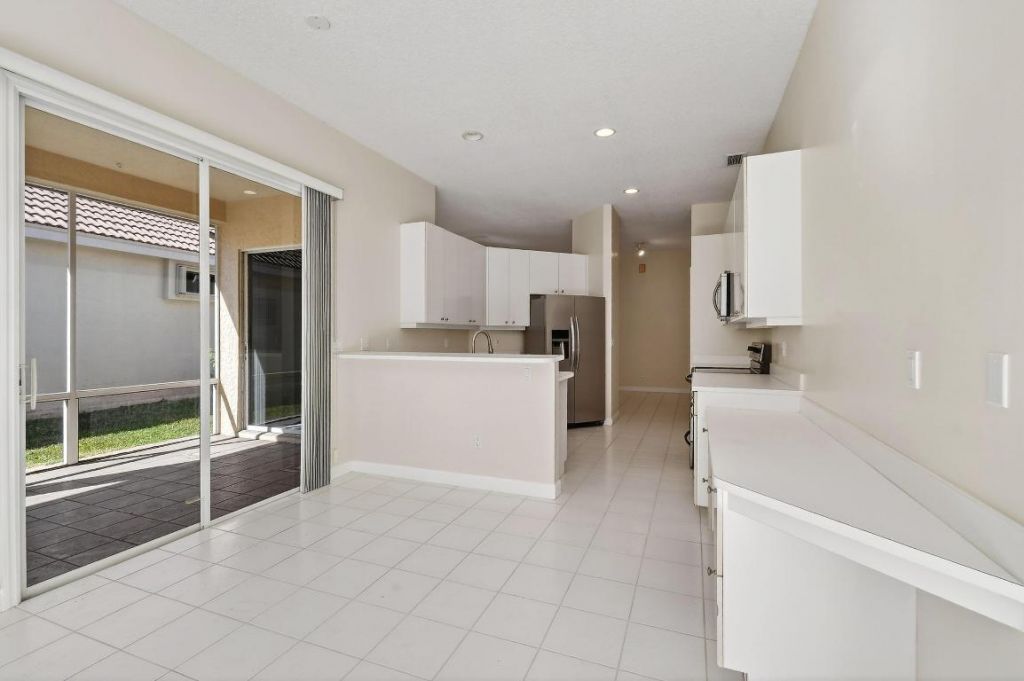 408 SW Horseshoe Bay, Saint Lucie West, FL 34986 Photo