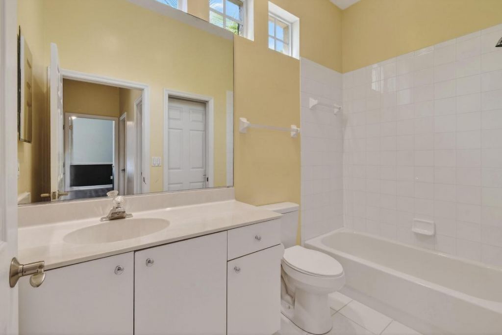 408 SW Horseshoe Bay, Saint Lucie West, FL 34986 Photo