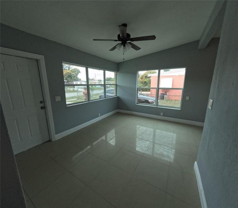 1365 11th Street, West Palm Beach, FL 33401 Photo