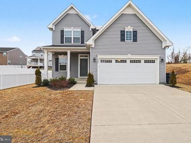 484 BRIDGEPOINT DRIVE, FREDERICKSBURG, VA 22405