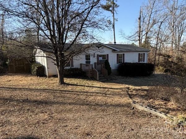 2687 1st Avenue NW, Catawba, NC 28609