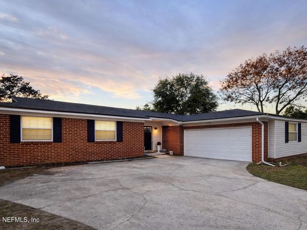 3930 UNIVERSITY CLUB Boulevard, Jacksonville, FL 32277