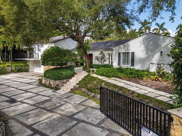 7000 Robles St, Coral Gables, FL 33143