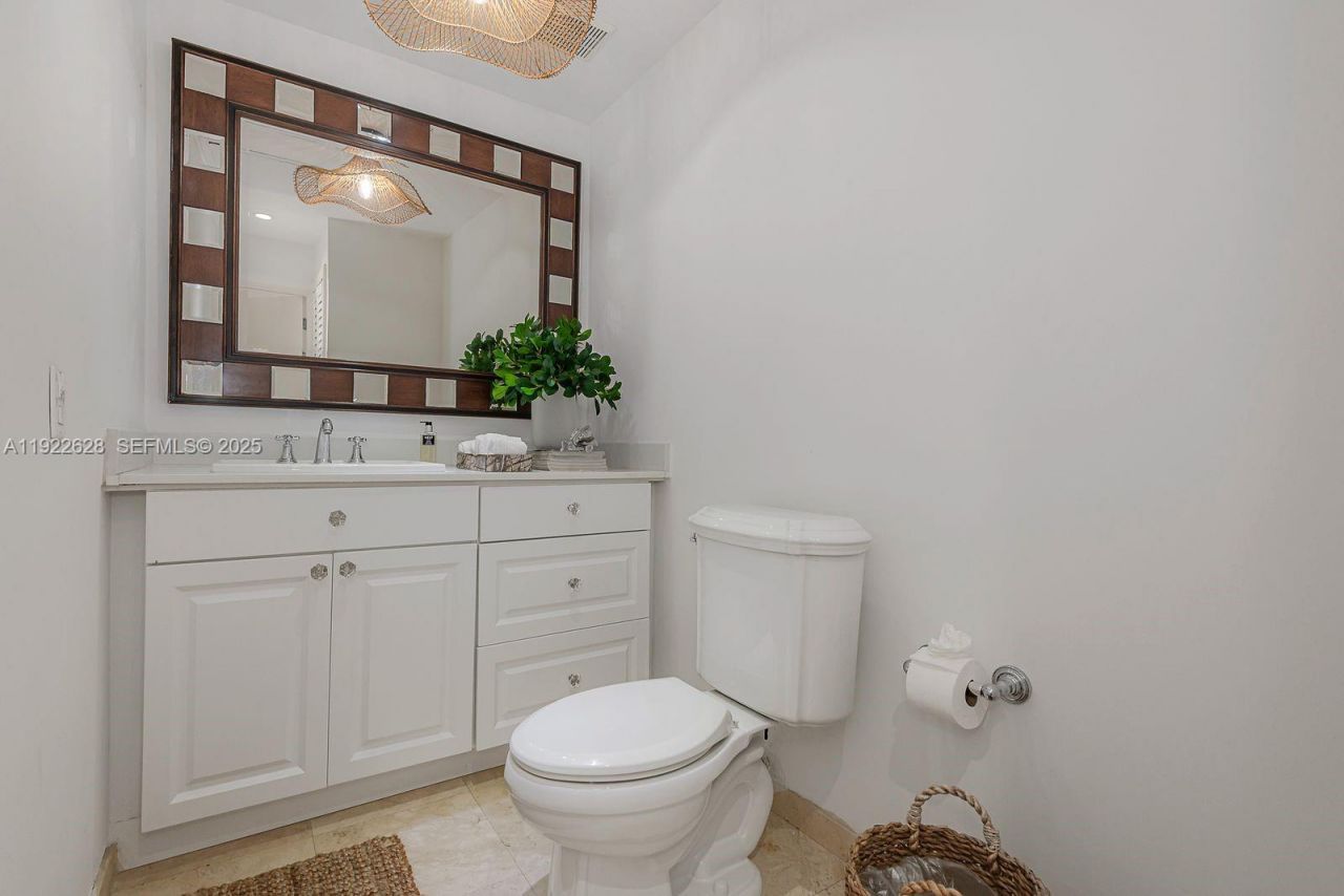 7000 Robles St , Coral Gables, FL 33143 Photo