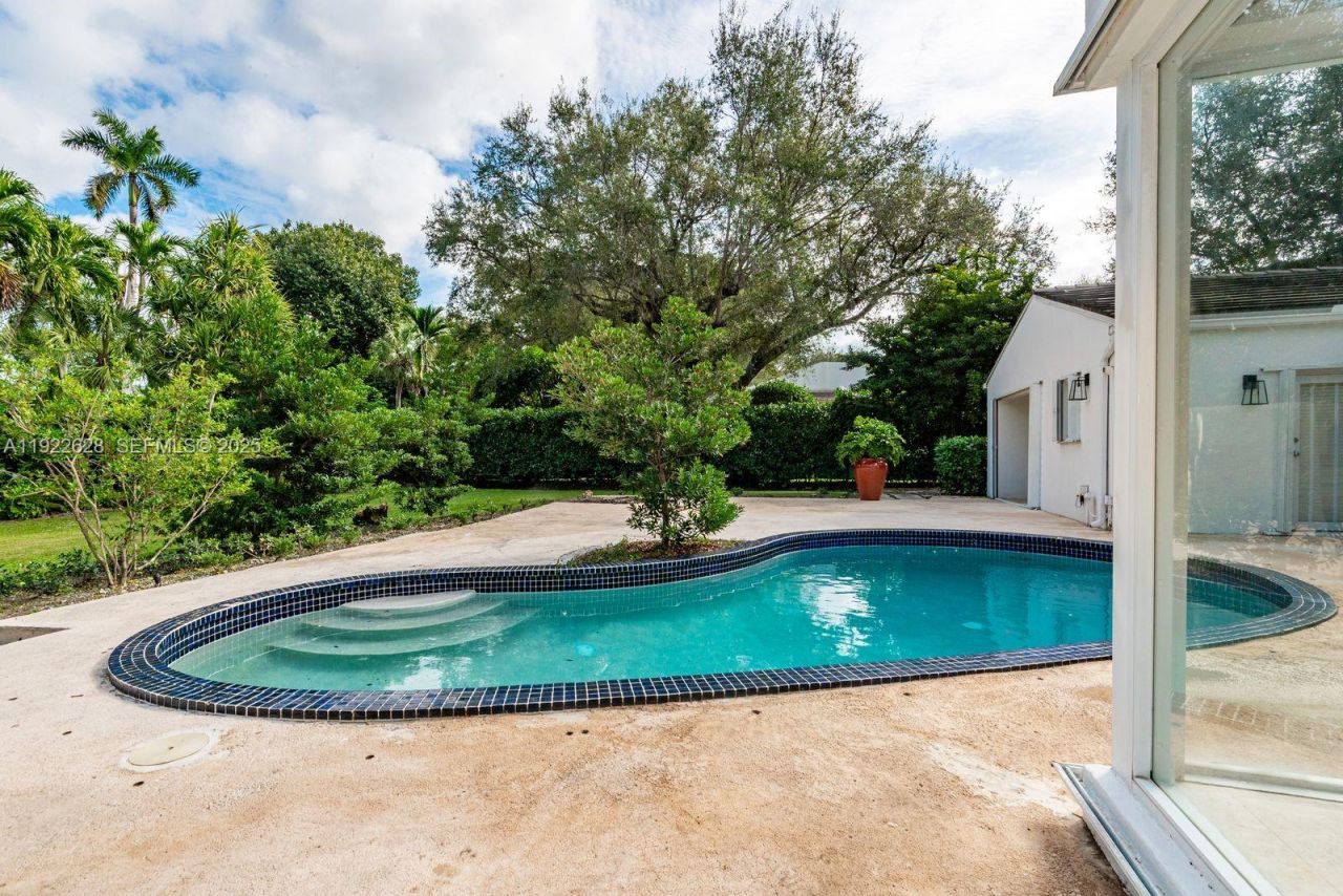 7000 Robles St , Coral Gables, FL 33143 Photo