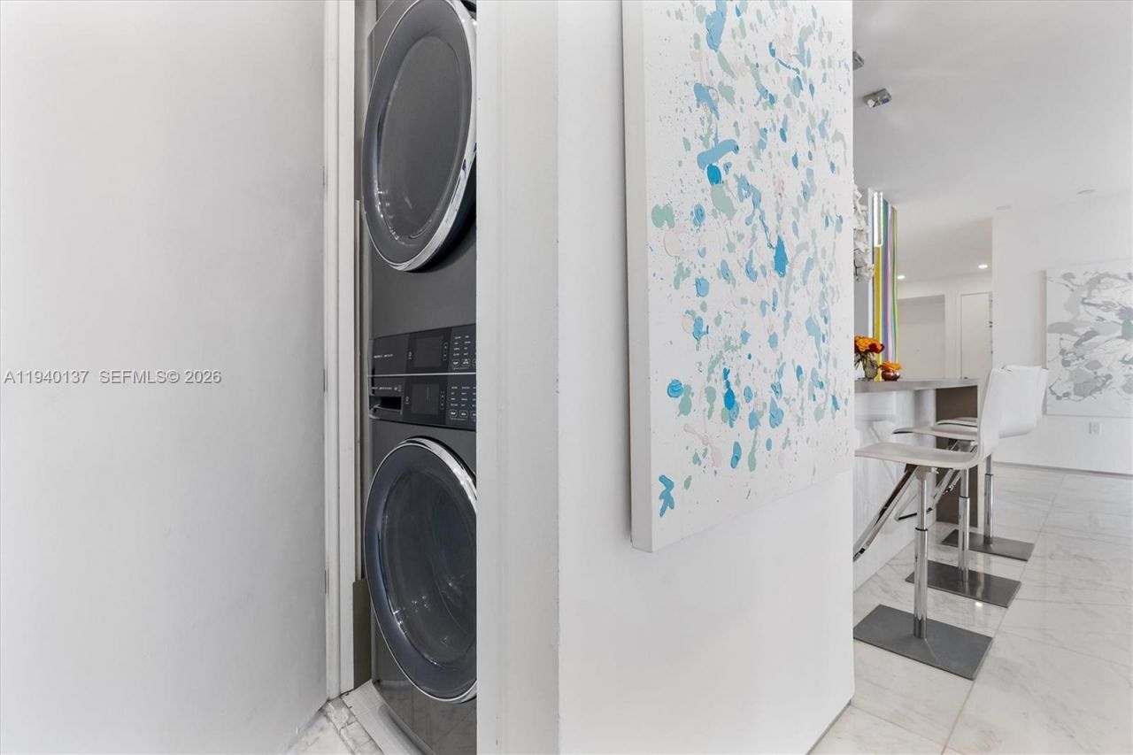 17475 Collins Ave, Unit 2502, Sunny Isles Beach, FL 33160 Photo