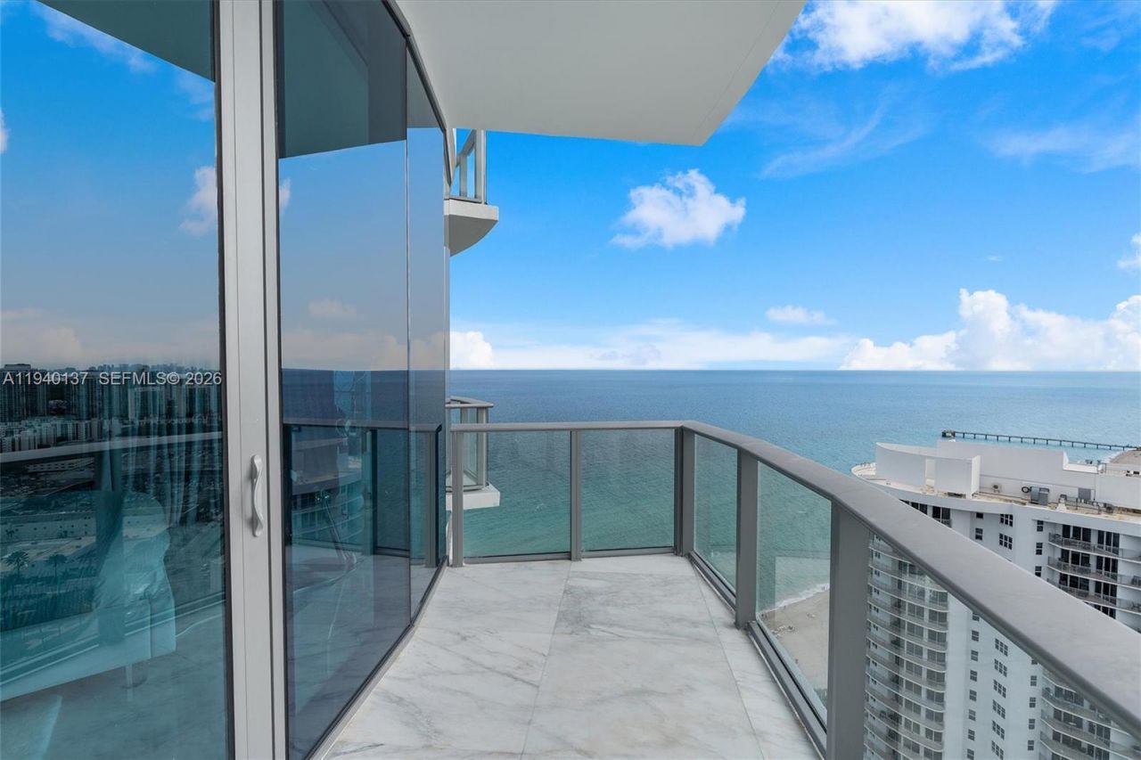 17475 Collins Ave, Unit 2502, Sunny Isles Beach, FL 33160 Photo
