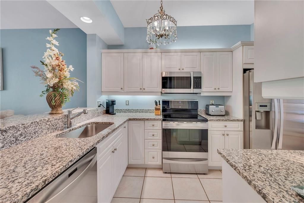 401 Bayfront Pl, Unit 3304, Naples, FL 34102 Photo