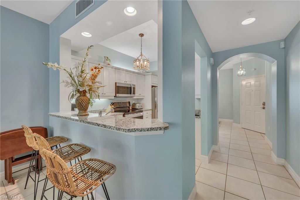 401 Bayfront Pl, Unit 3304, Naples, FL 34102 Photo