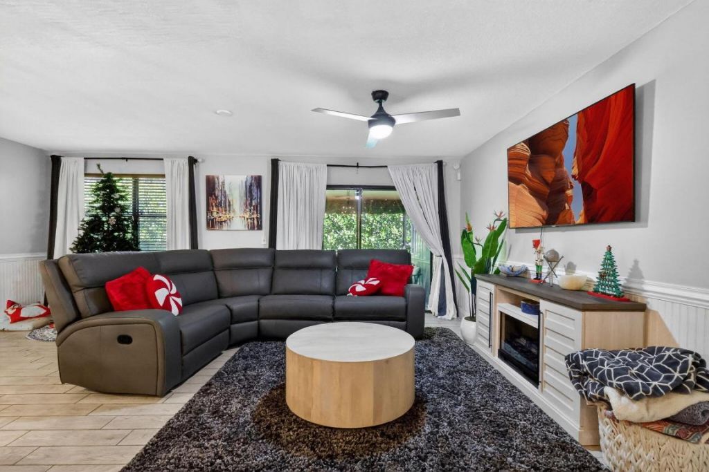 12228 Sag Harbor Court, Unit 2, Wellington, FL 33414 Photo