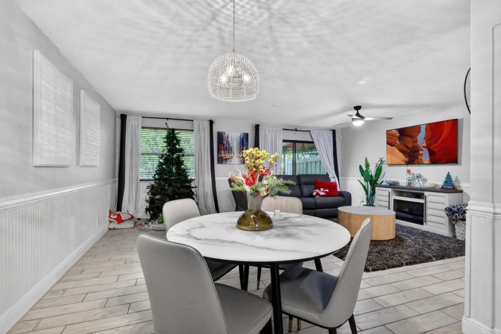 12228 Sag Harbor Court, Unit 2, Wellington, FL 33414 Photo