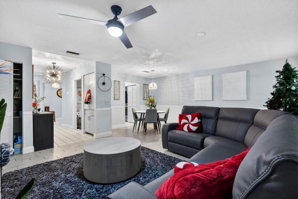 12228 Sag Harbor Court, Unit 2, Wellington, FL 33414 Photo