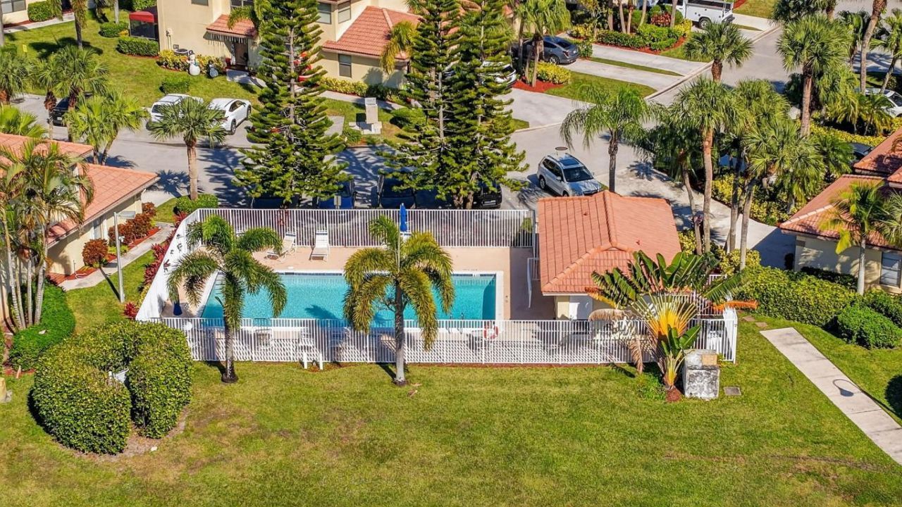 12228 Sag Harbor Court, Unit 2, Wellington, FL 33414 Photo